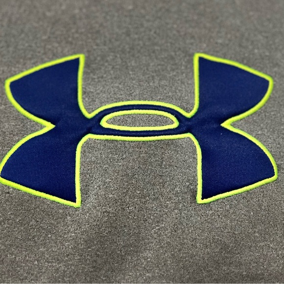 Under Armour Big Logo Hoodie - Picture 2 of 3